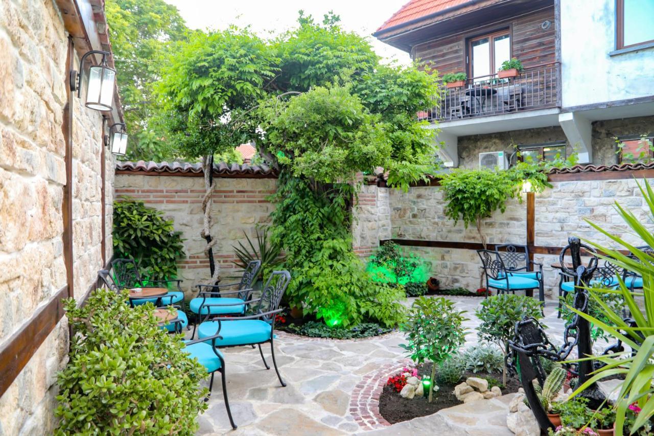 Kirios Hotel Nessebar Exterior foto